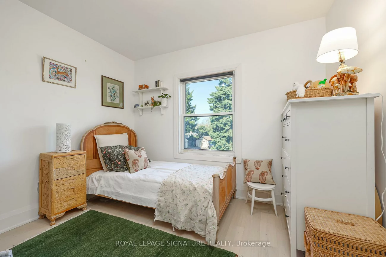 71, South Bonnington, Birchcliffe-Cliffside, Toronto