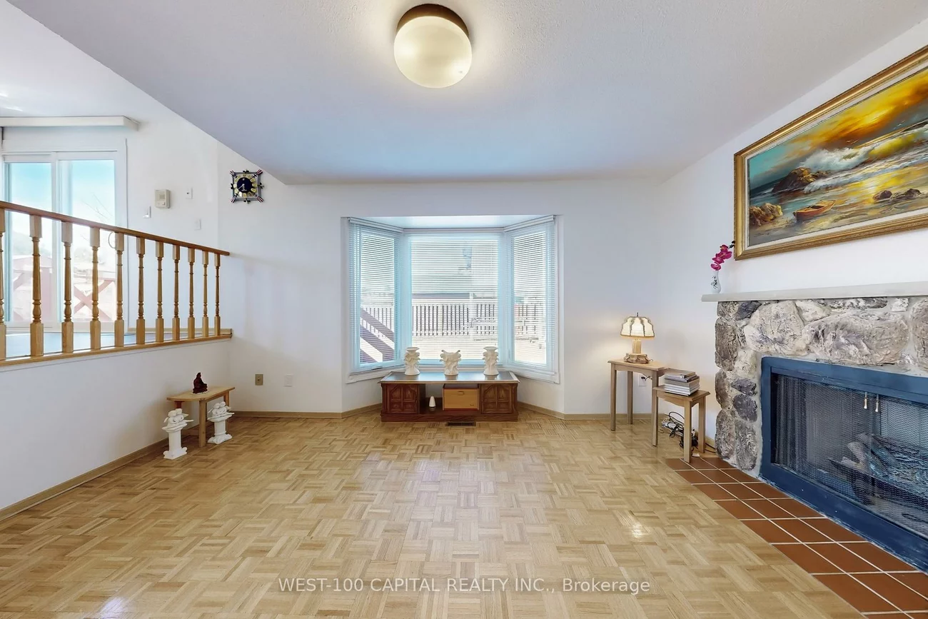 30, Wintermute, Steeles, Toronto