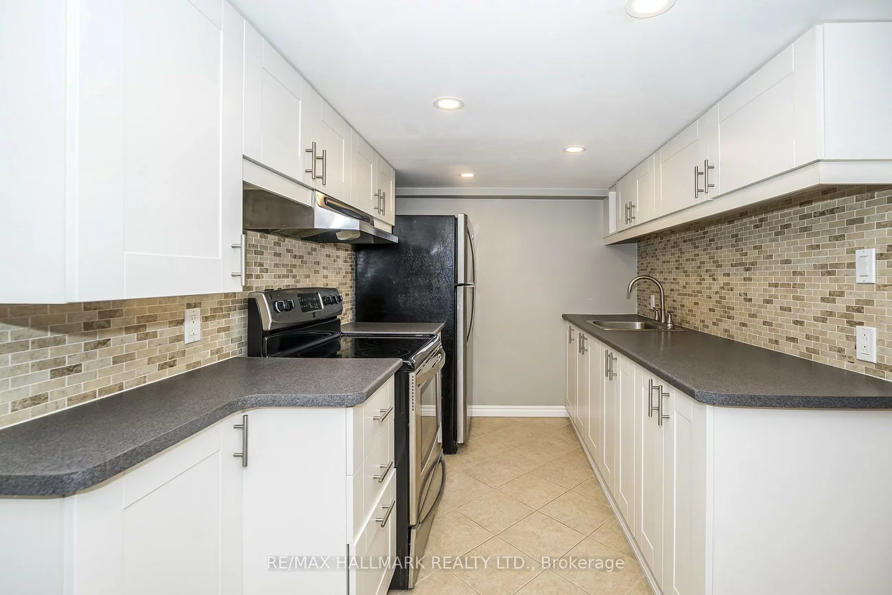 89, Scarborough Heights, Cliffcrest, Toronto