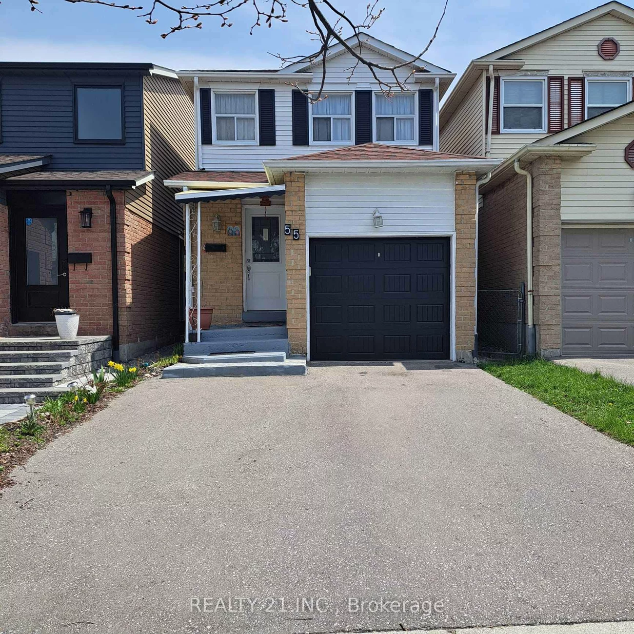55, Shepmore, Malvern, Toronto
