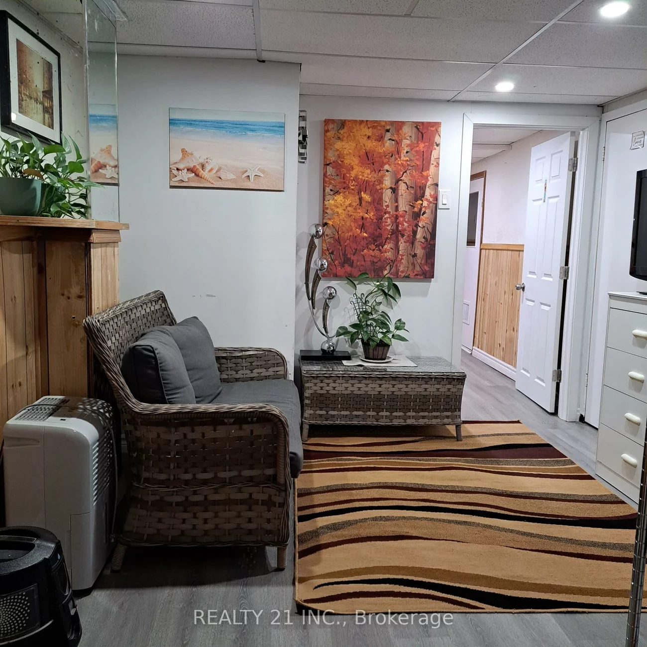 55, Shepmore, Malvern, Toronto