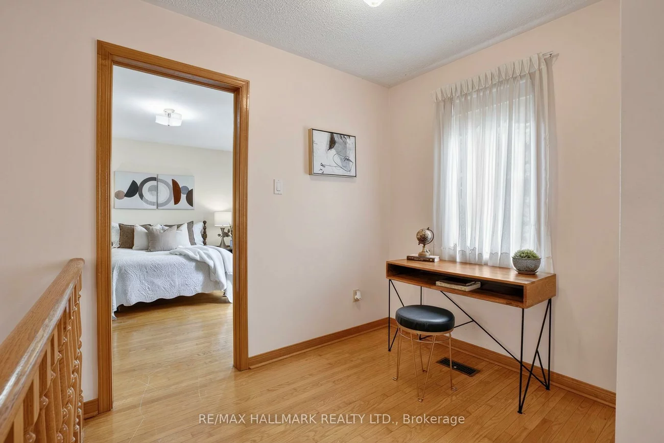 11, Greenvale, West Hill, Toronto