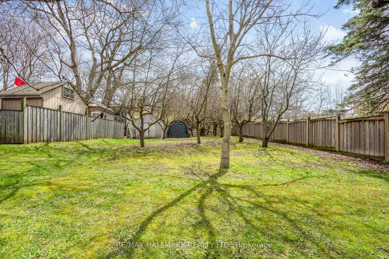 11, Greenvale, West Hill, Toronto