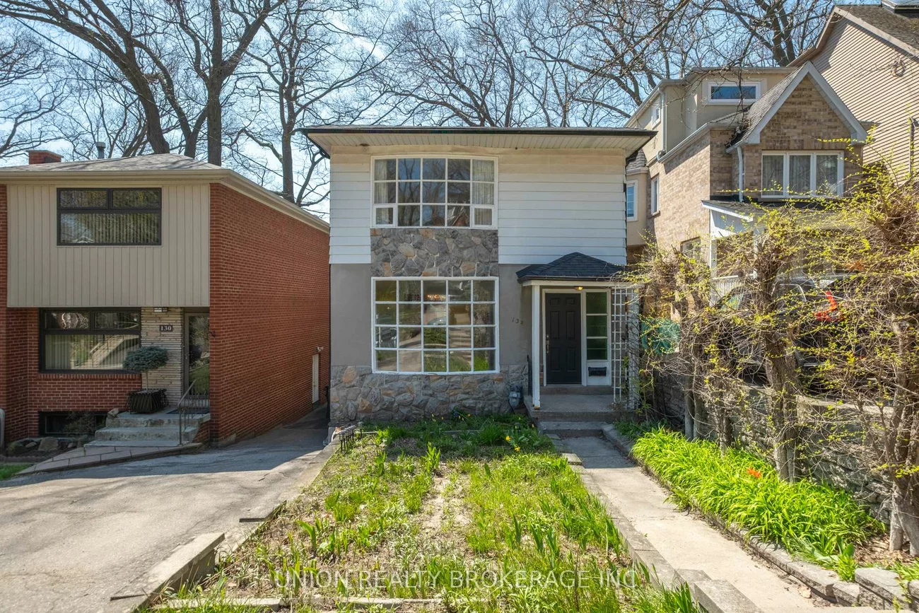 132, Silver Birch, The Beaches, Toronto