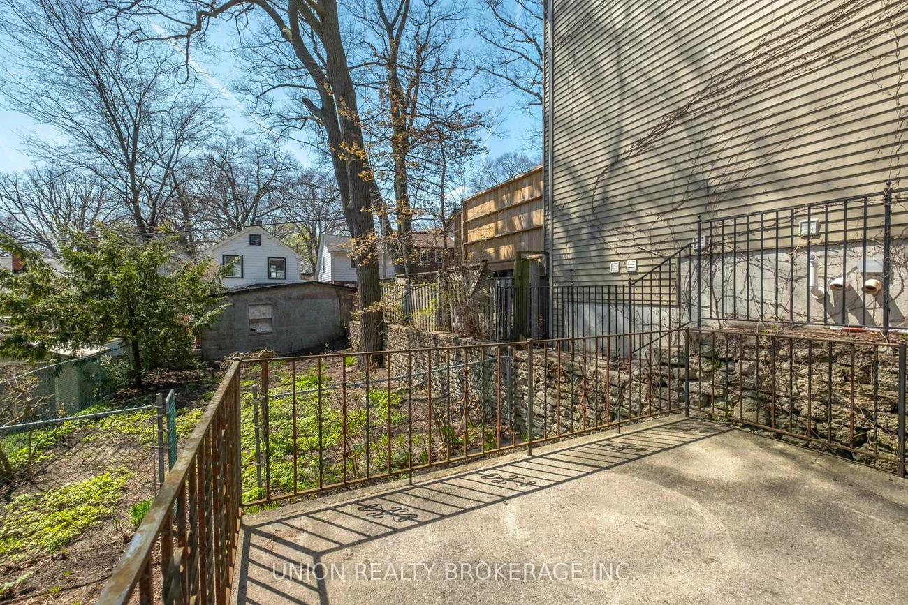 132, Silver Birch, The Beaches, Toronto