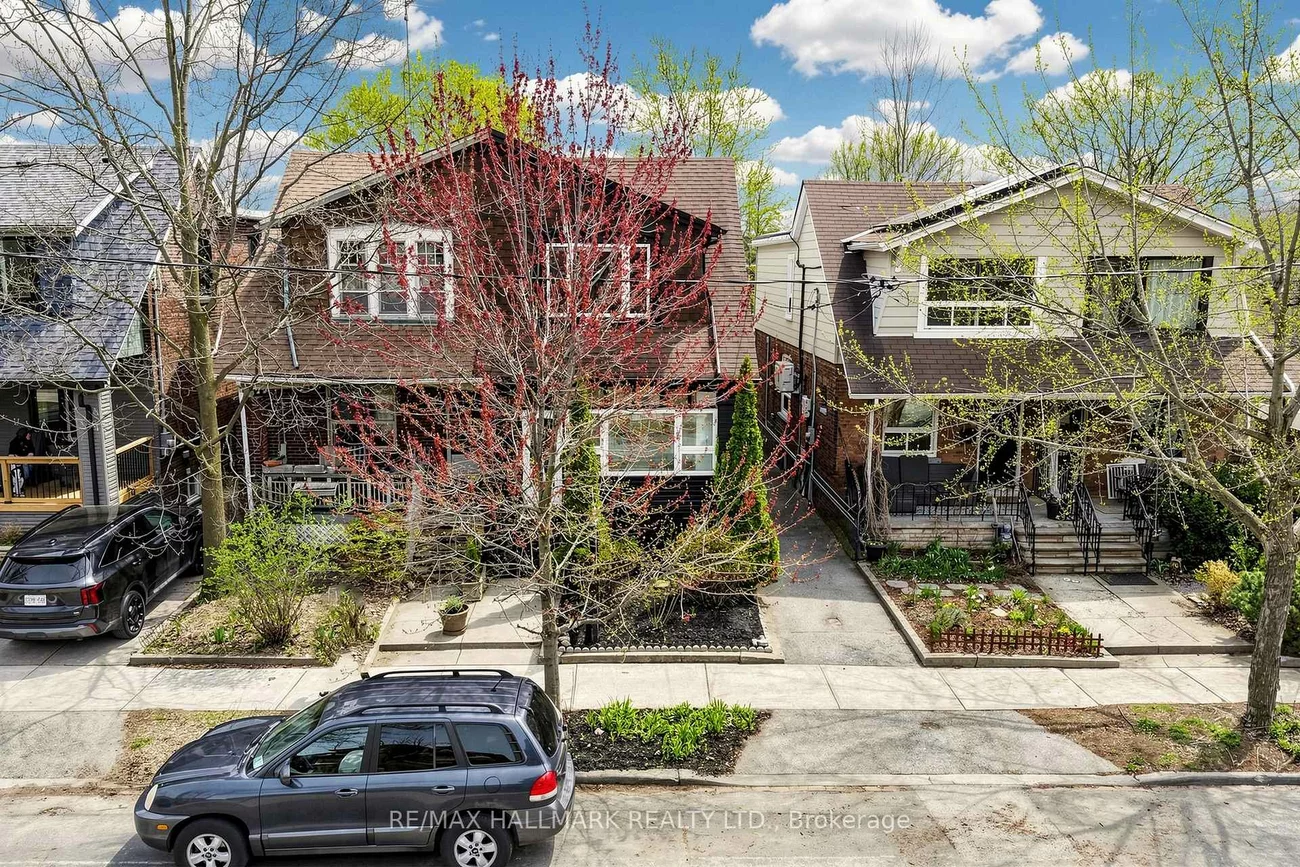 301, Wolverleigh, Danforth, Toronto