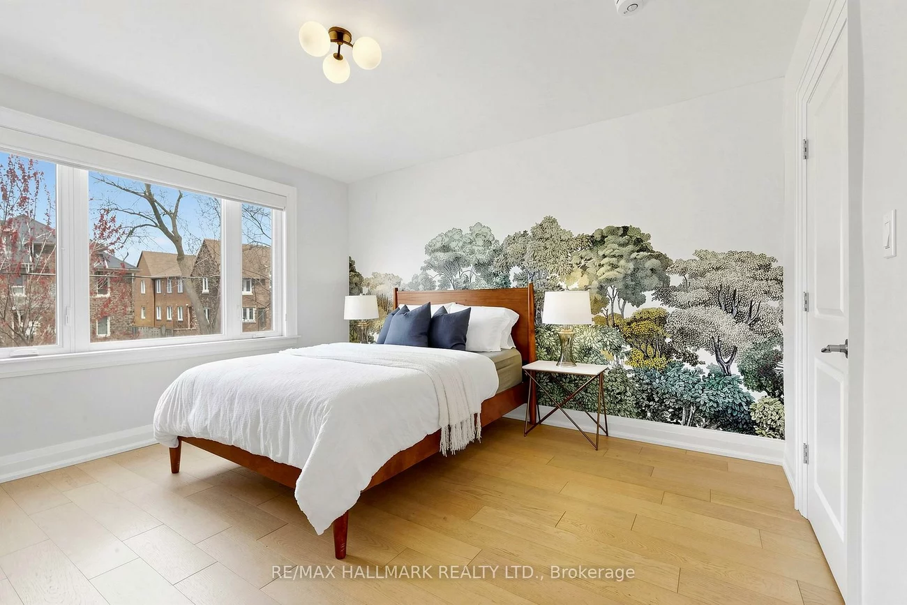 301, Wolverleigh, Danforth, Toronto