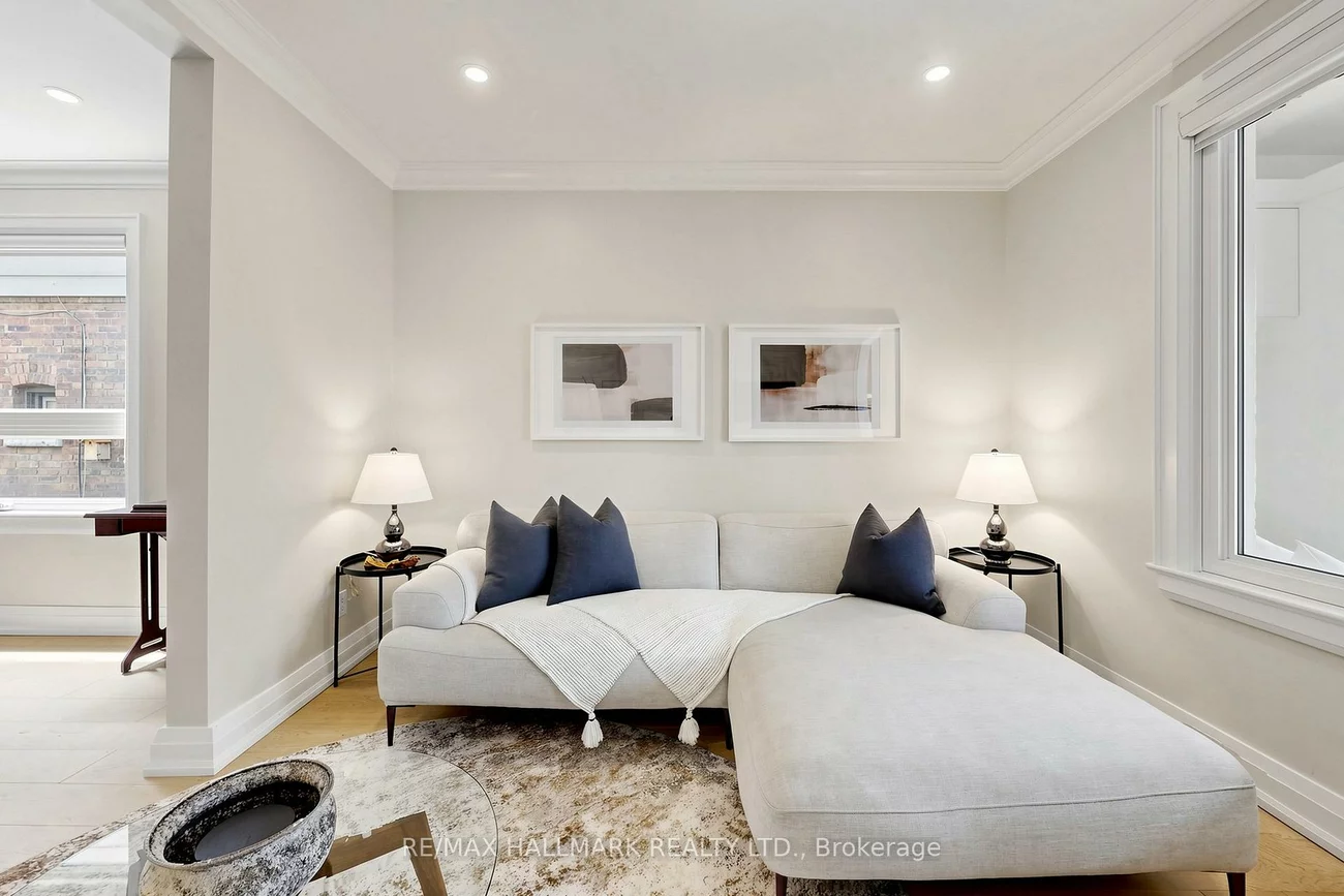 301, Wolverleigh, Danforth, Toronto