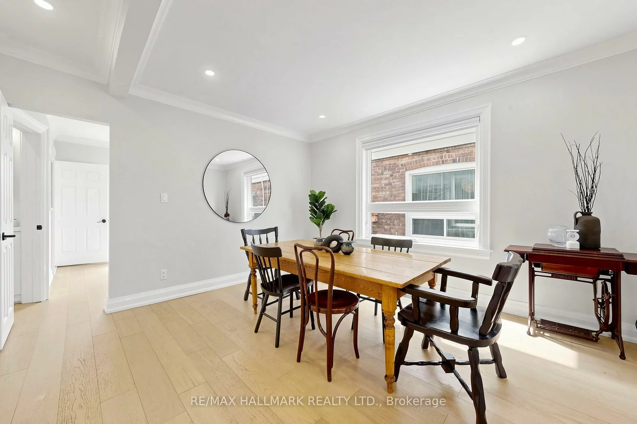 301, Wolverleigh, Danforth, Toronto