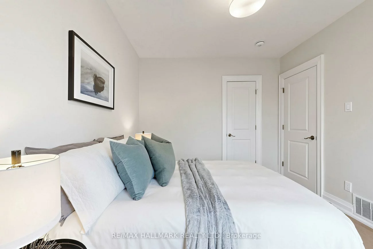 301, Wolverleigh, Danforth, Toronto