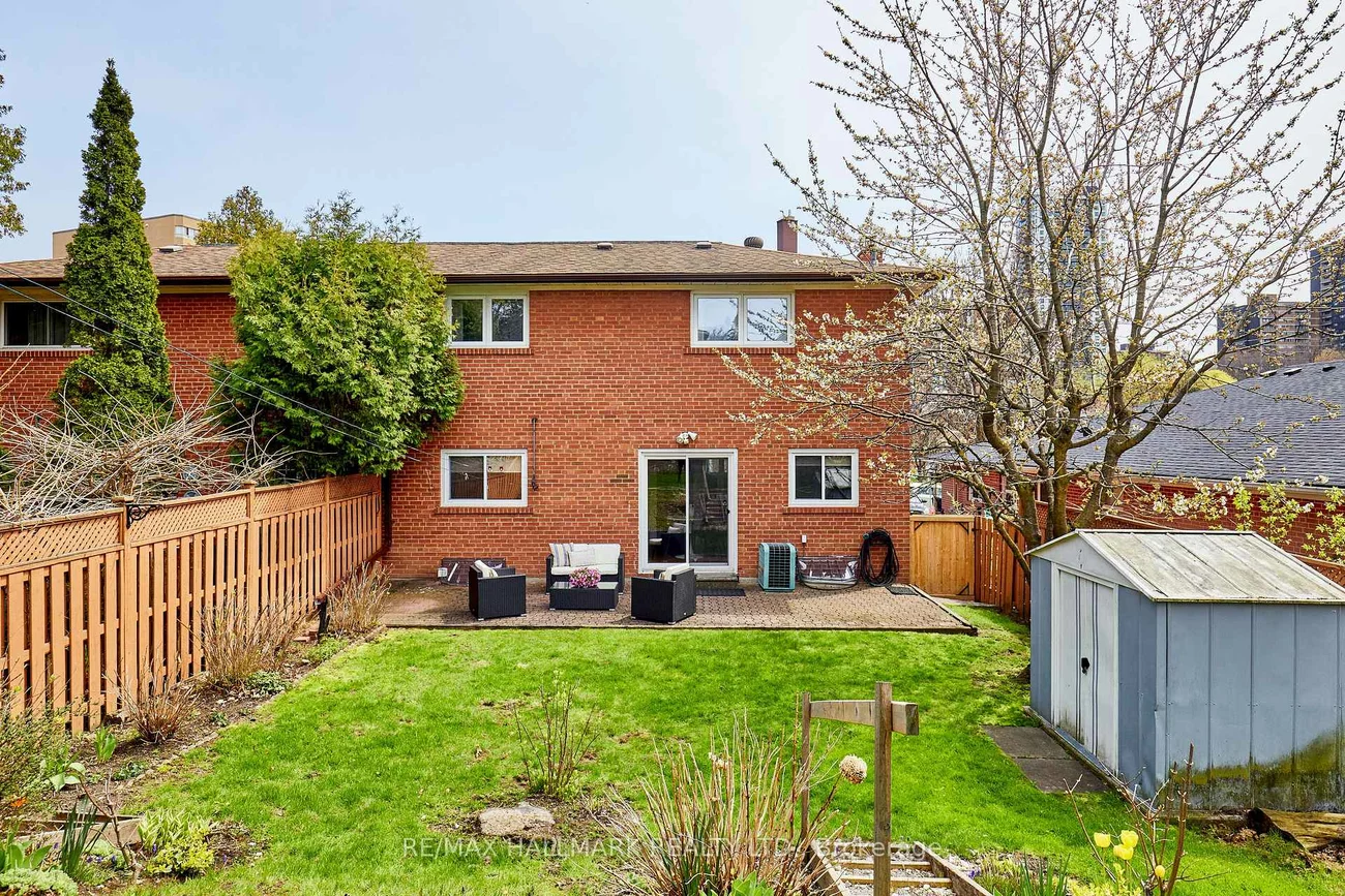 42, Halsey, O'Connor-Parkview, Toronto
