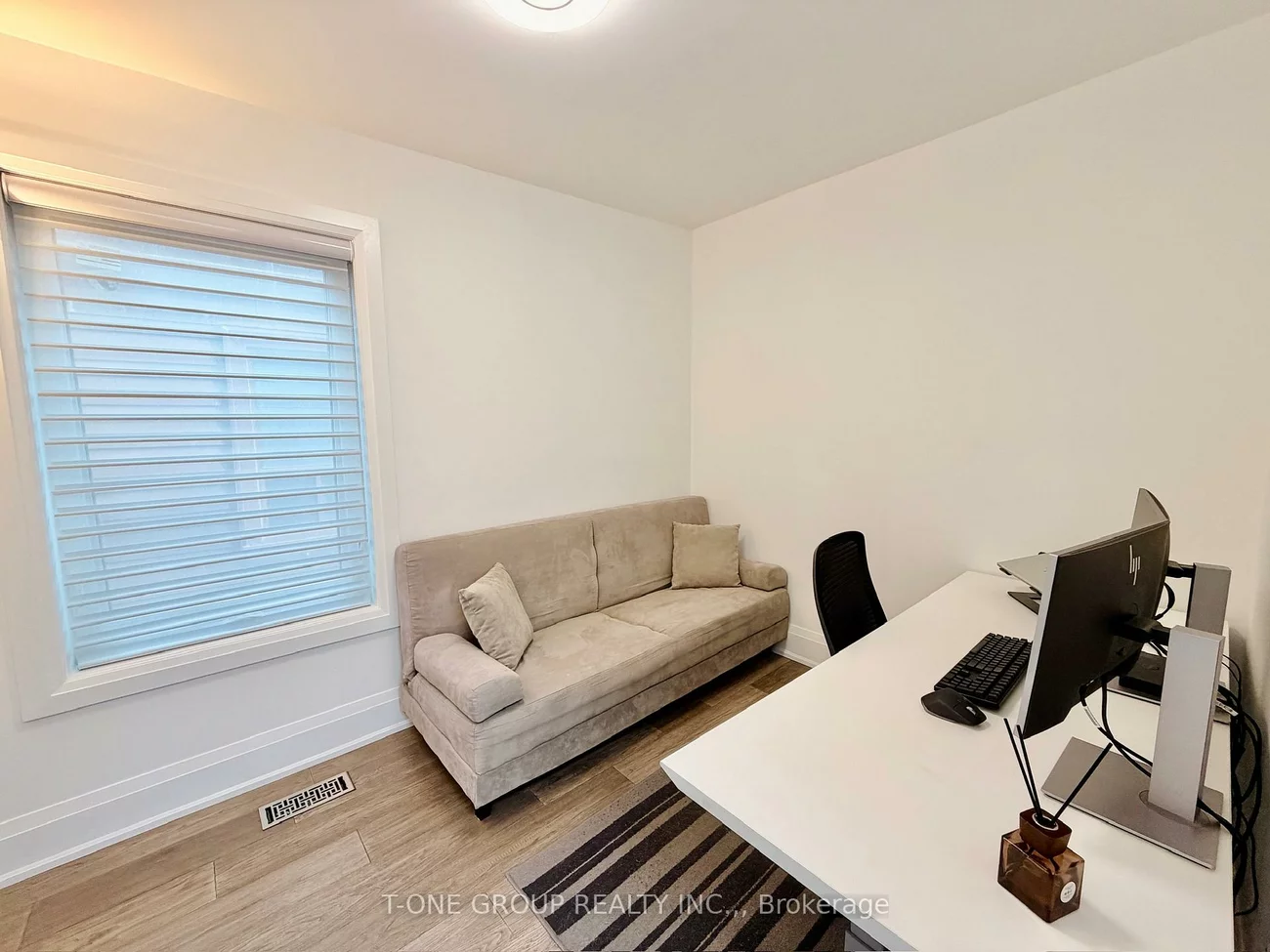 173, Drayton, Woodbine Corridor, Toronto