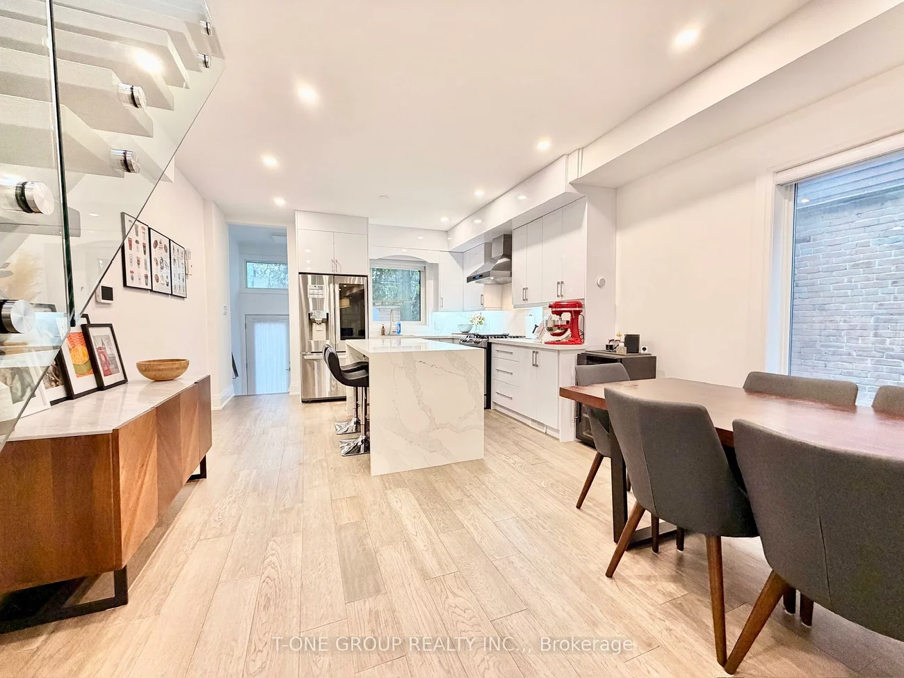 173, Drayton, Woodbine Corridor, Toronto