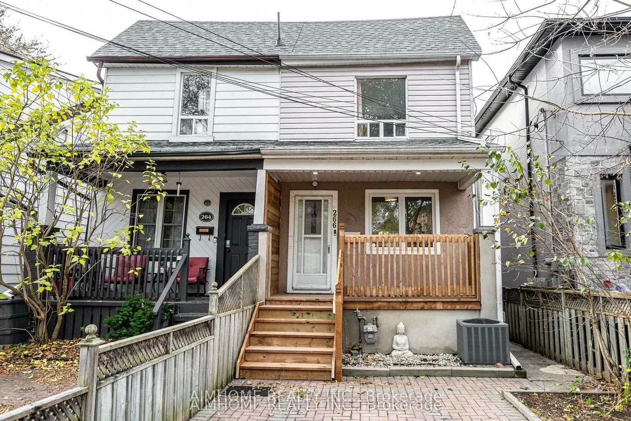 266, Coleridge, Woodbine-Lumsden, Toronto