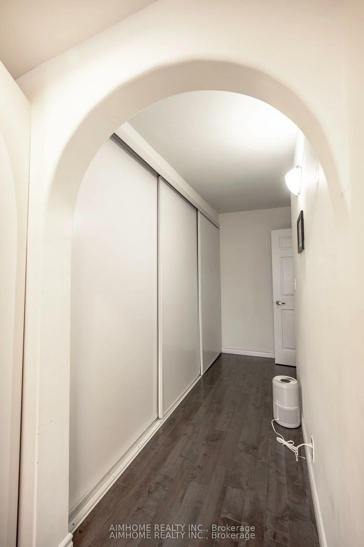 266, Coleridge, Woodbine-Lumsden, Toronto