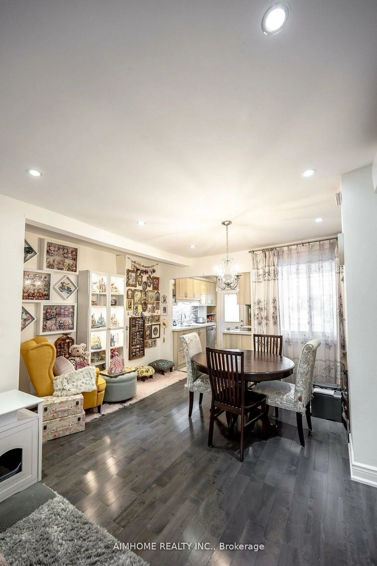 266, Coleridge, Woodbine-Lumsden, Toronto