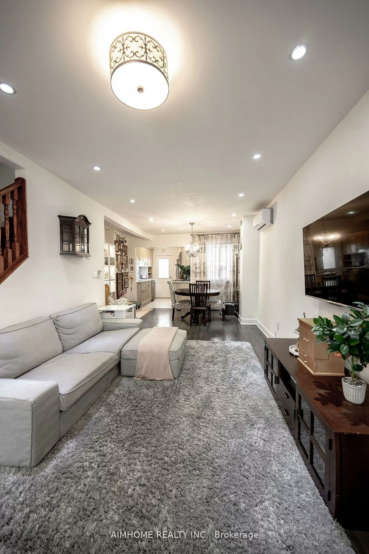 266, Coleridge, Woodbine-Lumsden, Toronto