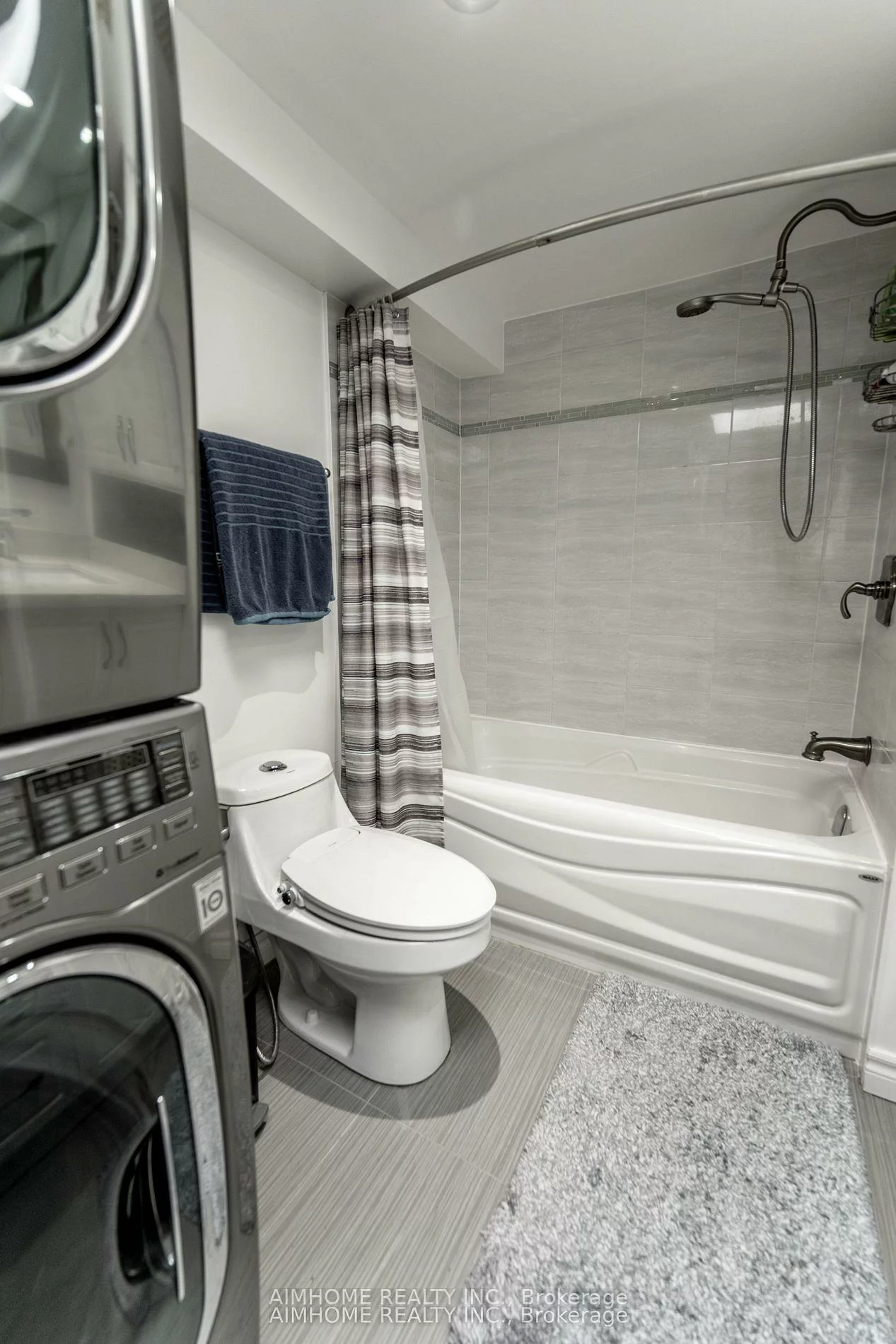 266, Coleridge, Woodbine-Lumsden, Toronto