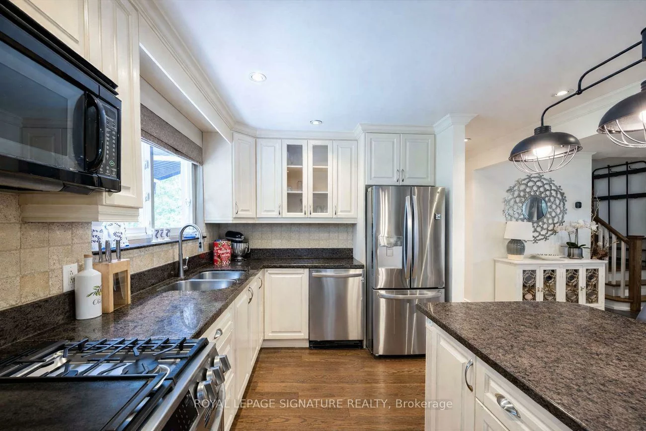 105, Catalina, Guildwood, Toronto