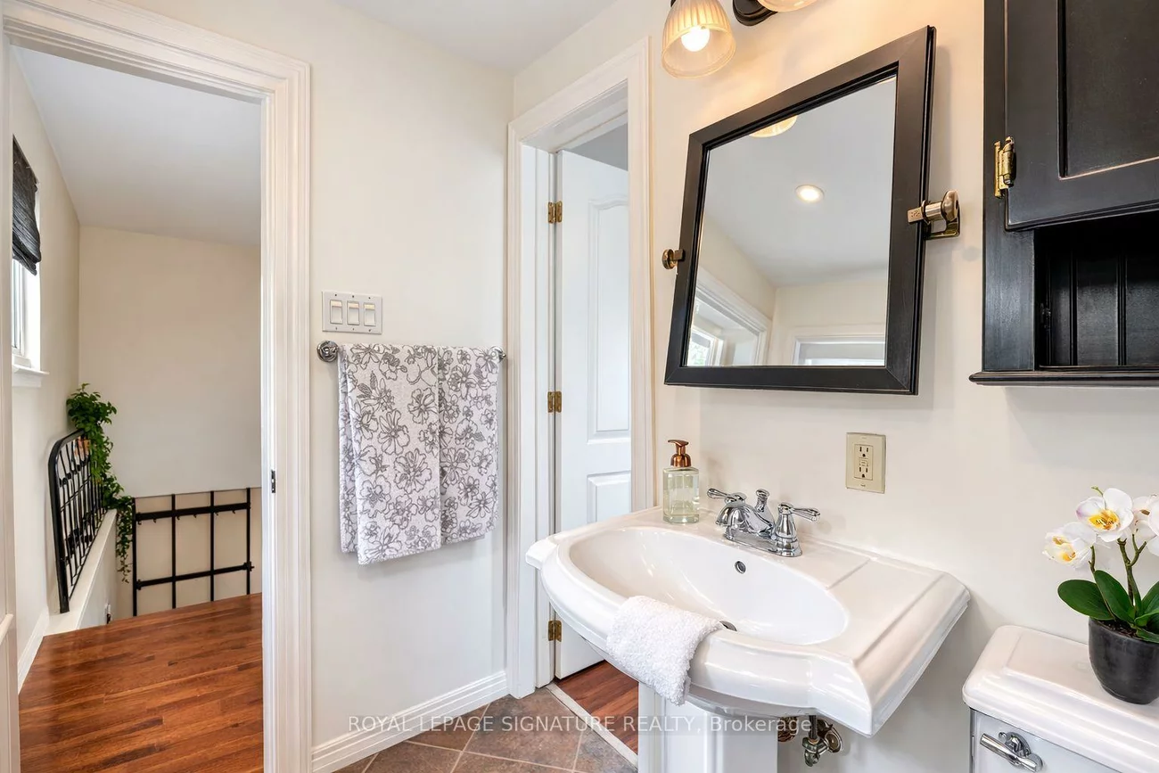 105, Catalina, Guildwood, Toronto
