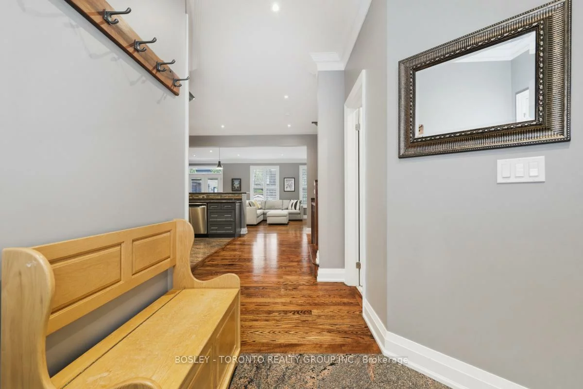 55, Gradwell, Cliffcrest, Toronto