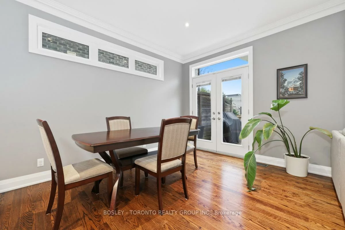 55, Gradwell, Cliffcrest, Toronto