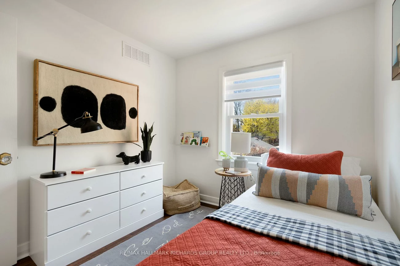 50, Wayland, East End-Danforth, Toronto