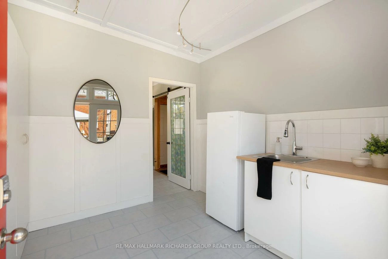 50, Wayland, East End-Danforth, Toronto