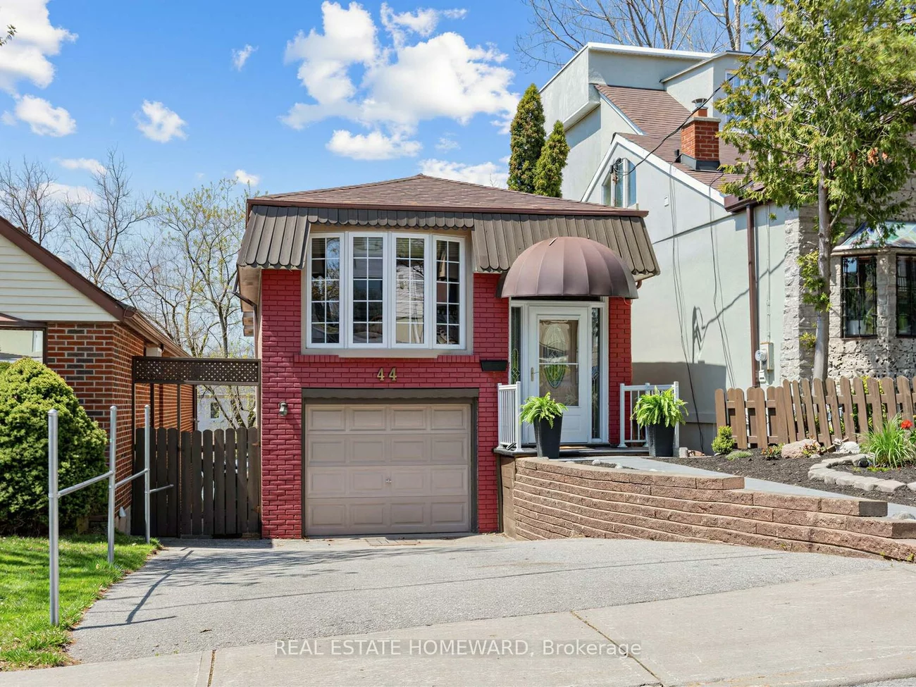 44, Westbourne, Clairlea-Birchmount, Toronto