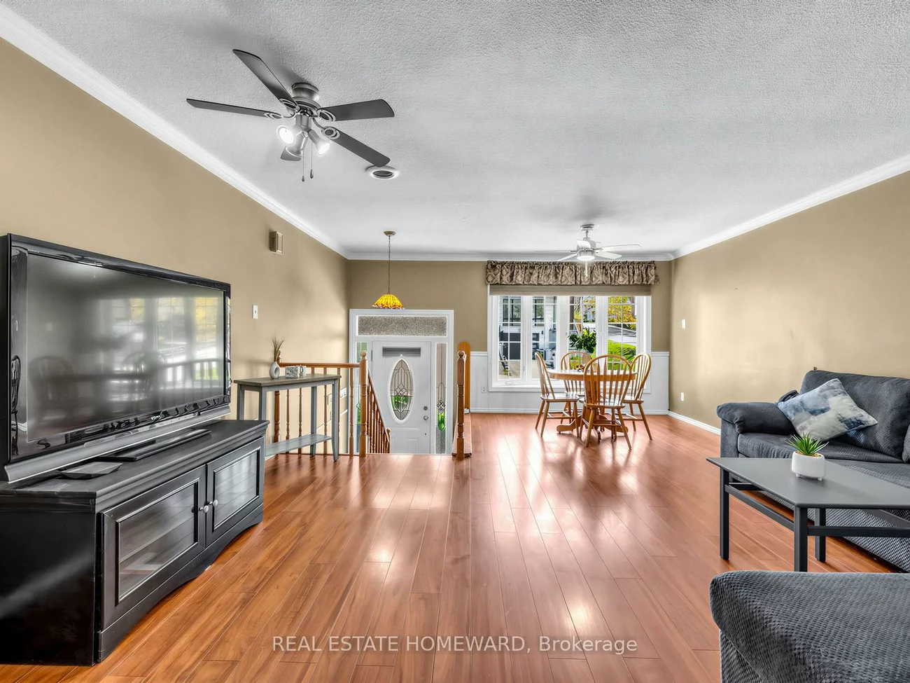 44, Westbourne, Clairlea-Birchmount, Toronto