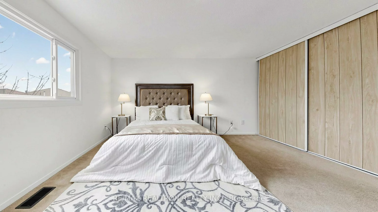 58, Glanvil, Malvern, Toronto