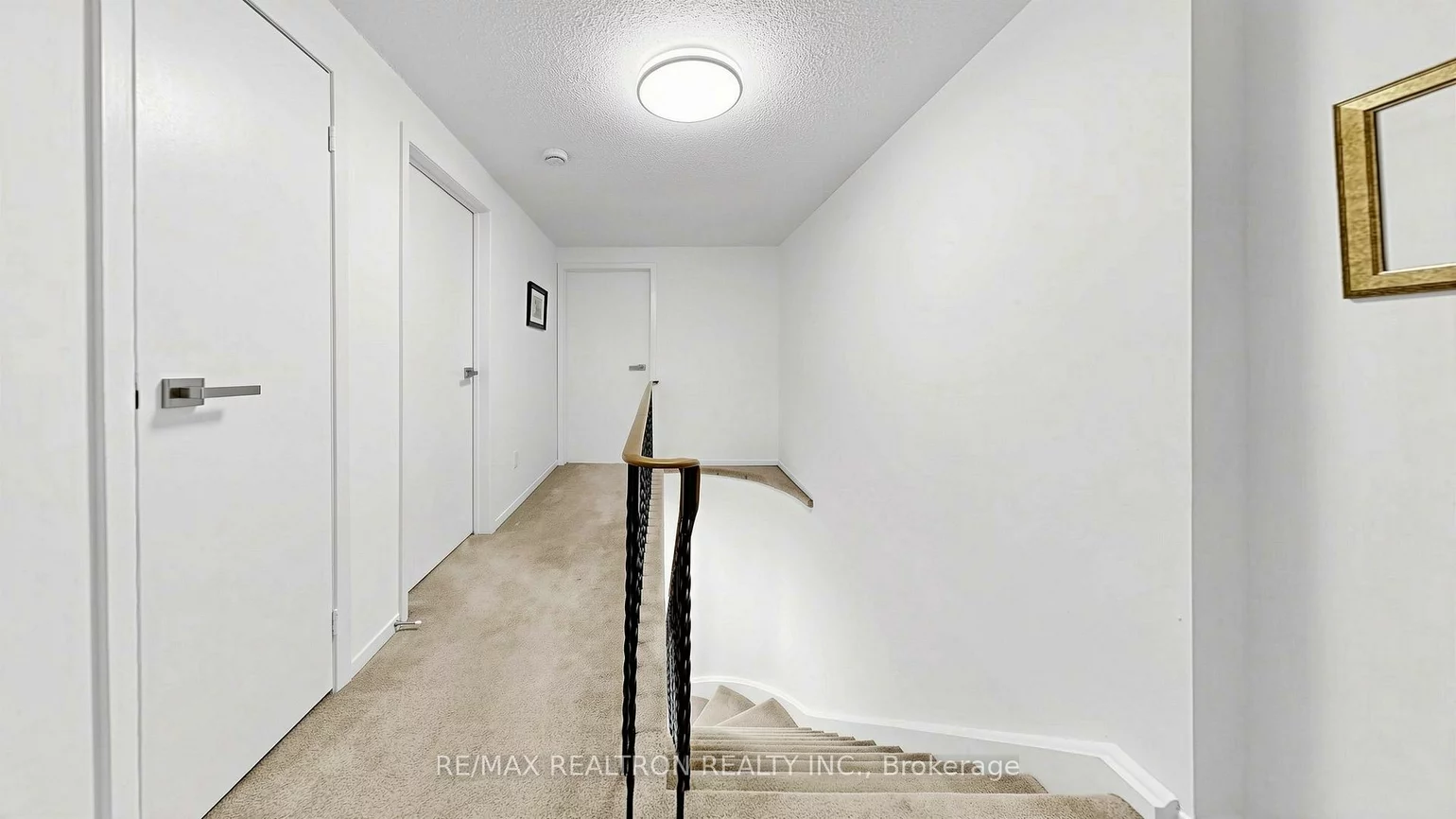 58, Glanvil, Malvern, Toronto