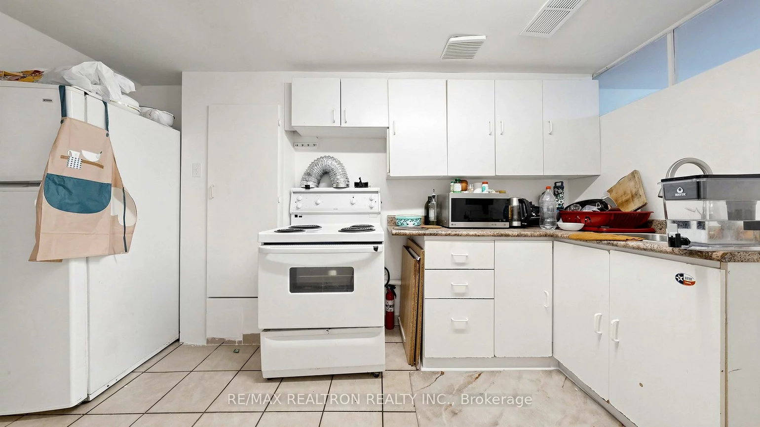 58, Glanvil, Malvern, Toronto