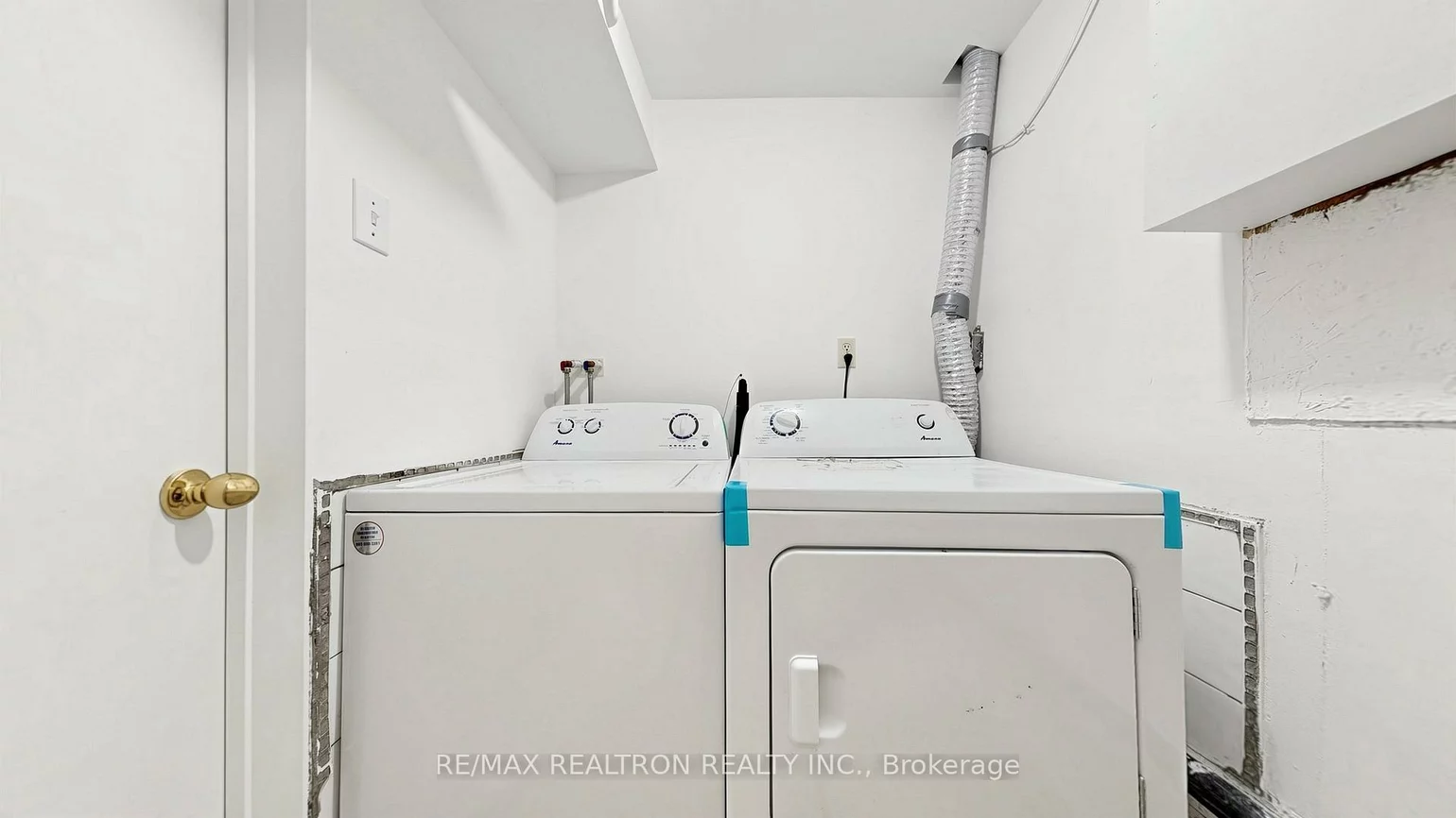58, Glanvil, Malvern, Toronto