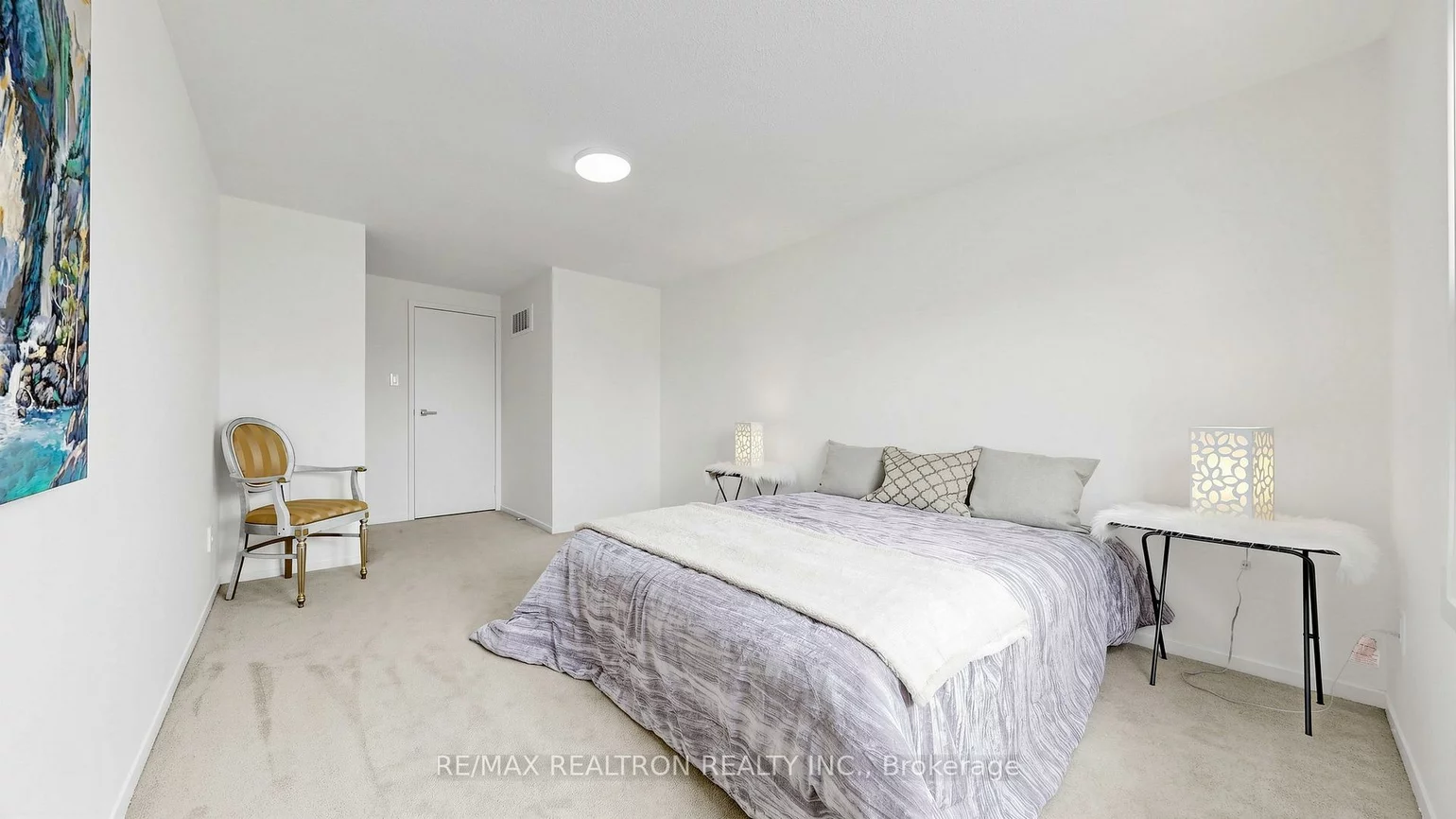 58, Glanvil, Malvern, Toronto