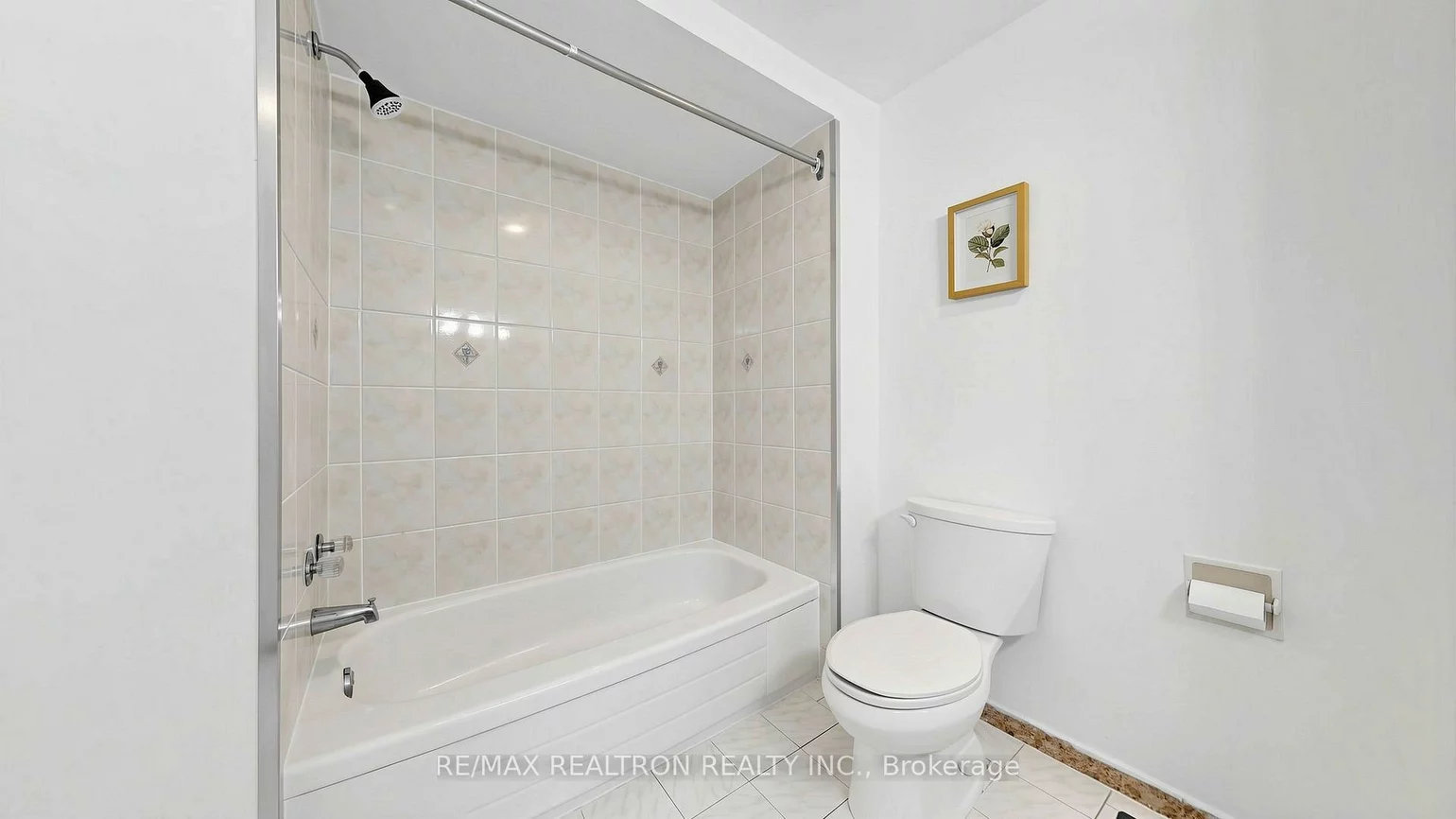 58, Glanvil, Malvern, Toronto
