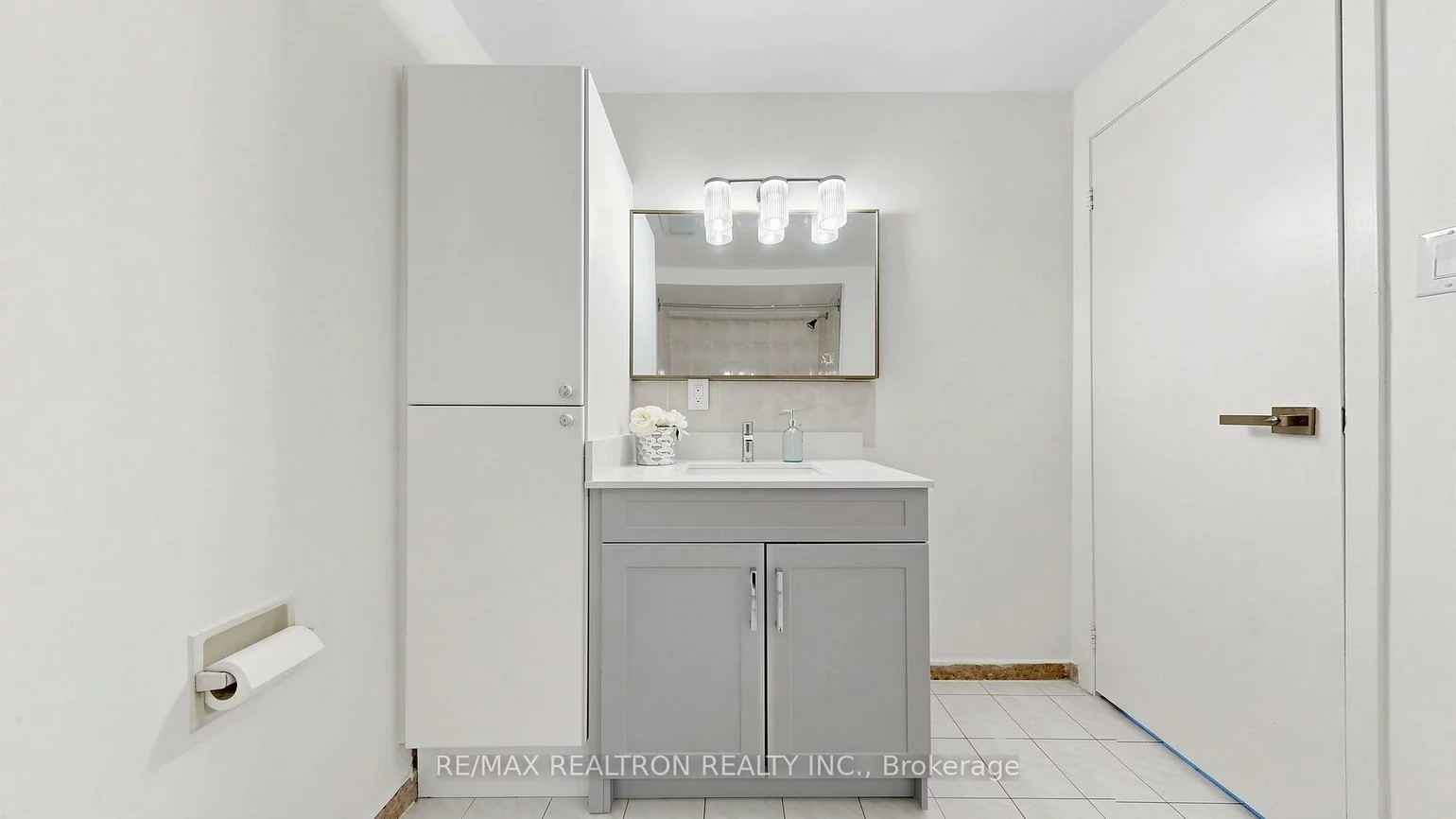58, Glanvil, Malvern, Toronto