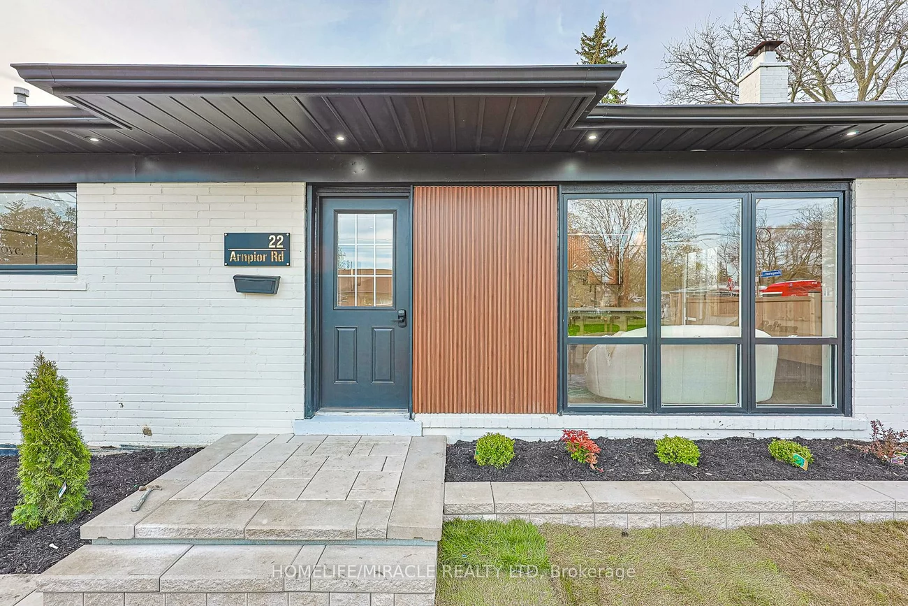 22, Arnprior, Bendale, Toronto