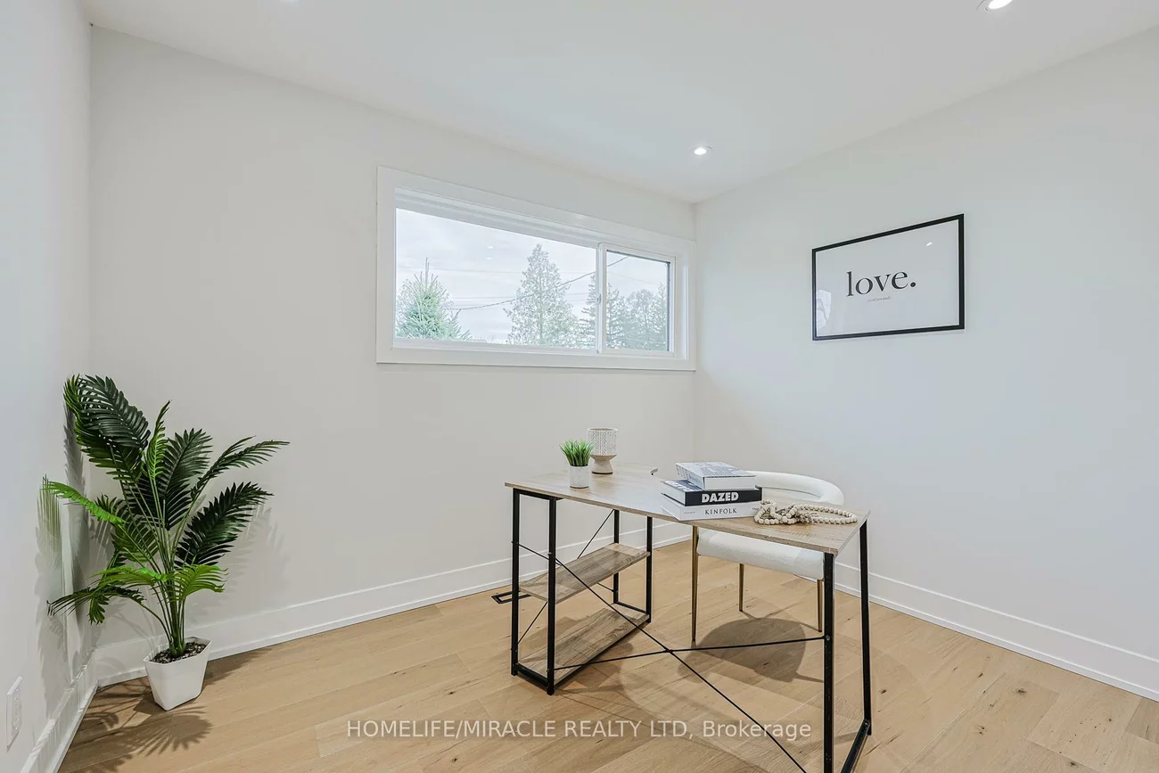 22, Arnprior, Bendale, Toronto