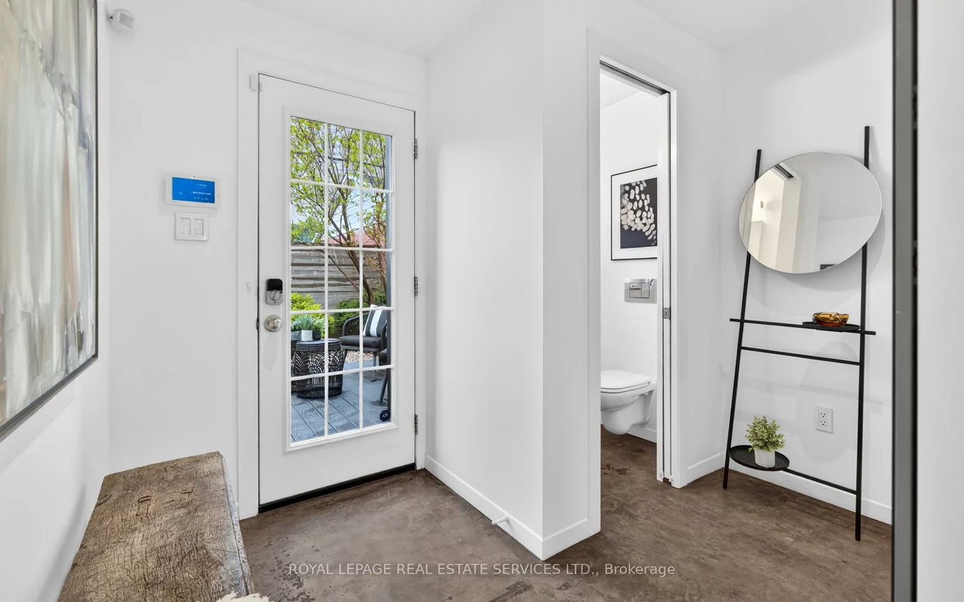 46, Logan, South Riverdale, Toronto