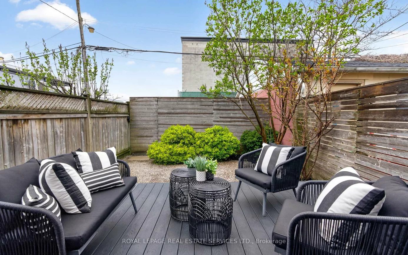 46, Logan, South Riverdale, Toronto
