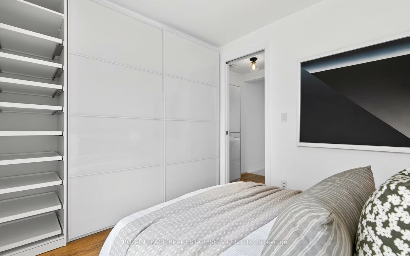 46, Logan, South Riverdale, Toronto