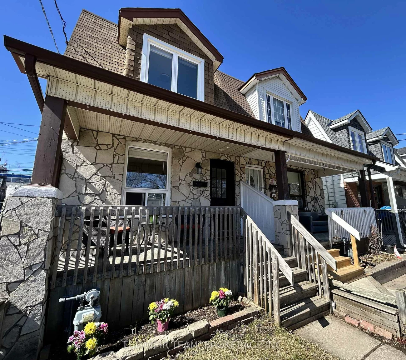 10, Eldon, Crescent Town, Toronto