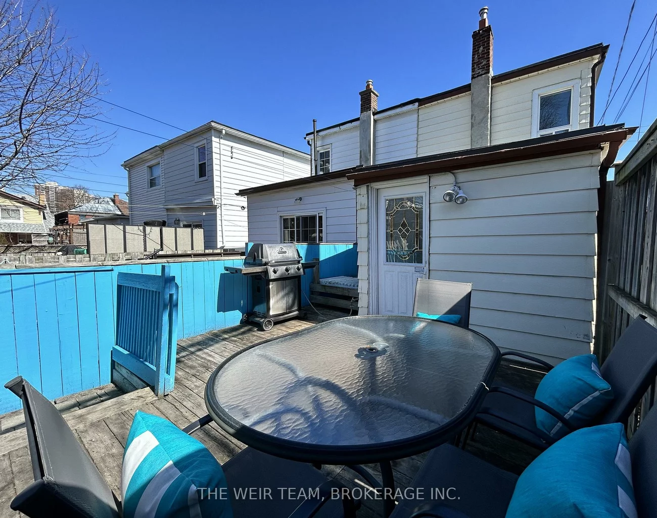 10, Eldon, Crescent Town, Toronto