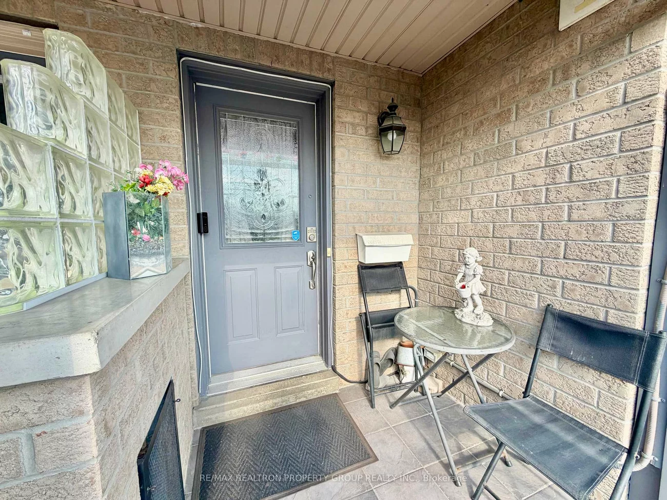 65, Mike Myers, Dorset Park, Toronto
