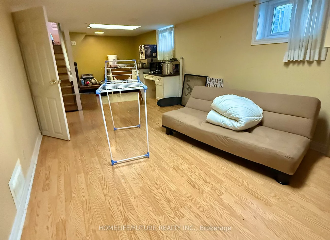 5, Weir, West Hill, Toronto