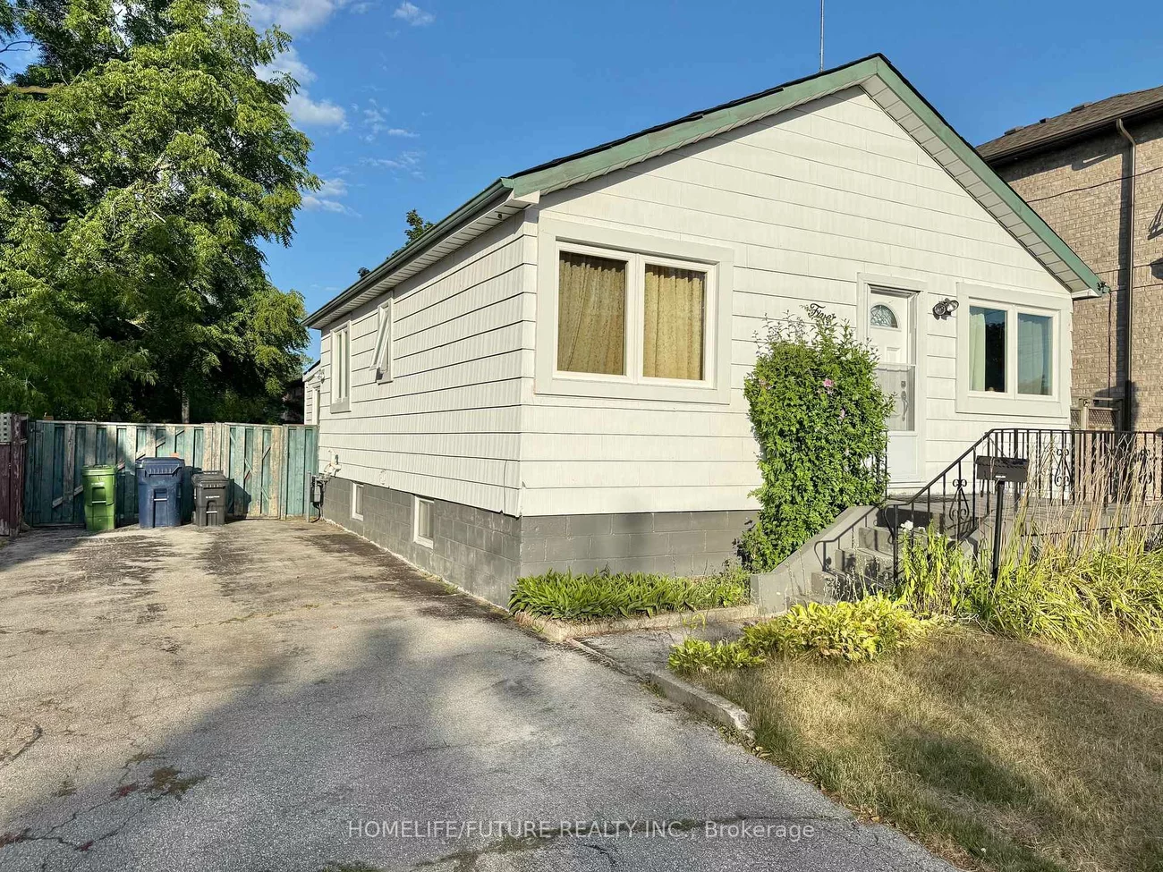 5, Weir, West Hill, Toronto