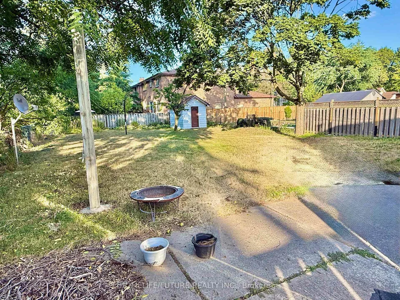 5, Weir, West Hill, Toronto