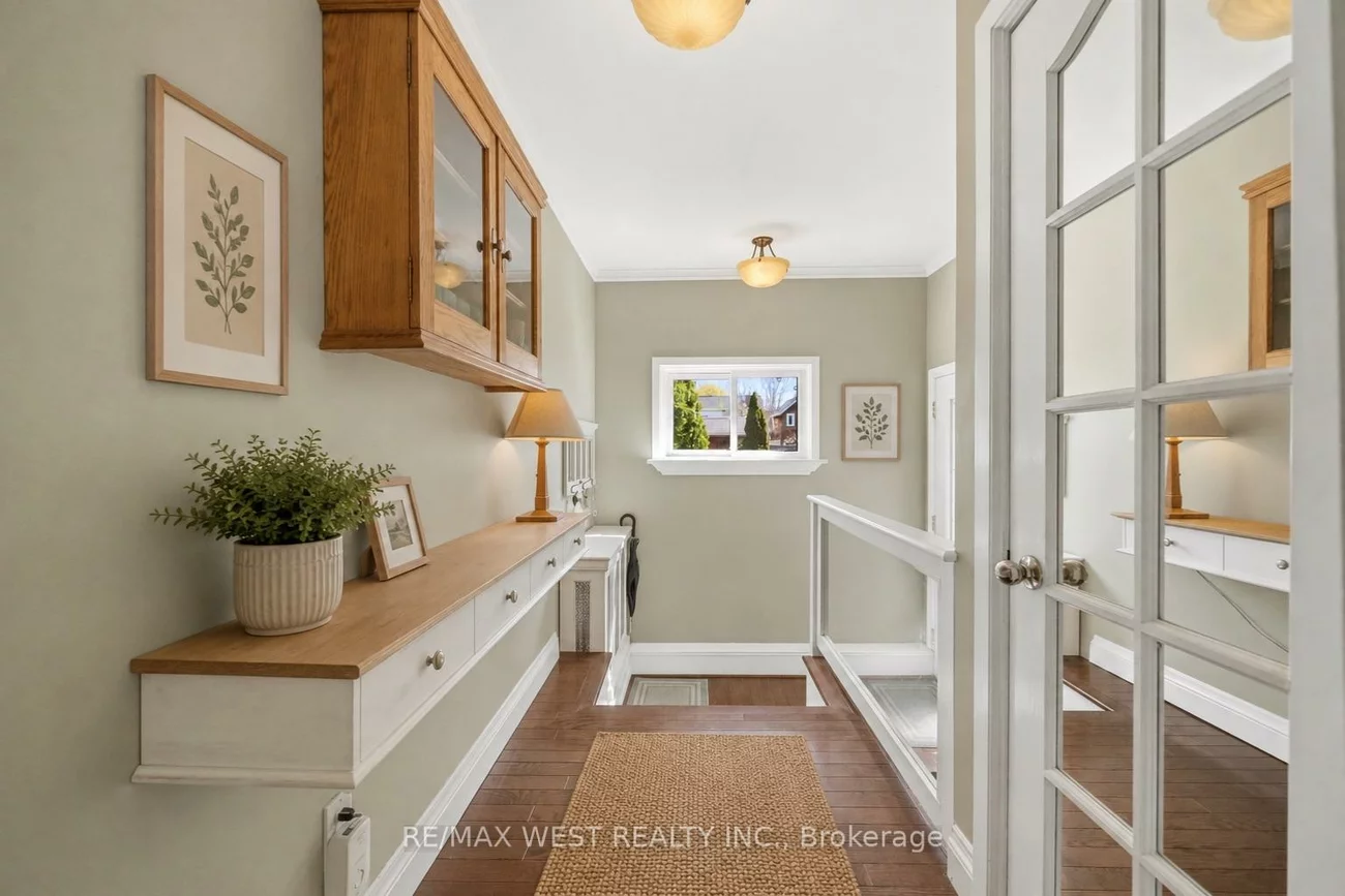 79, King Edward, Woodbine-Lumsden, Toronto