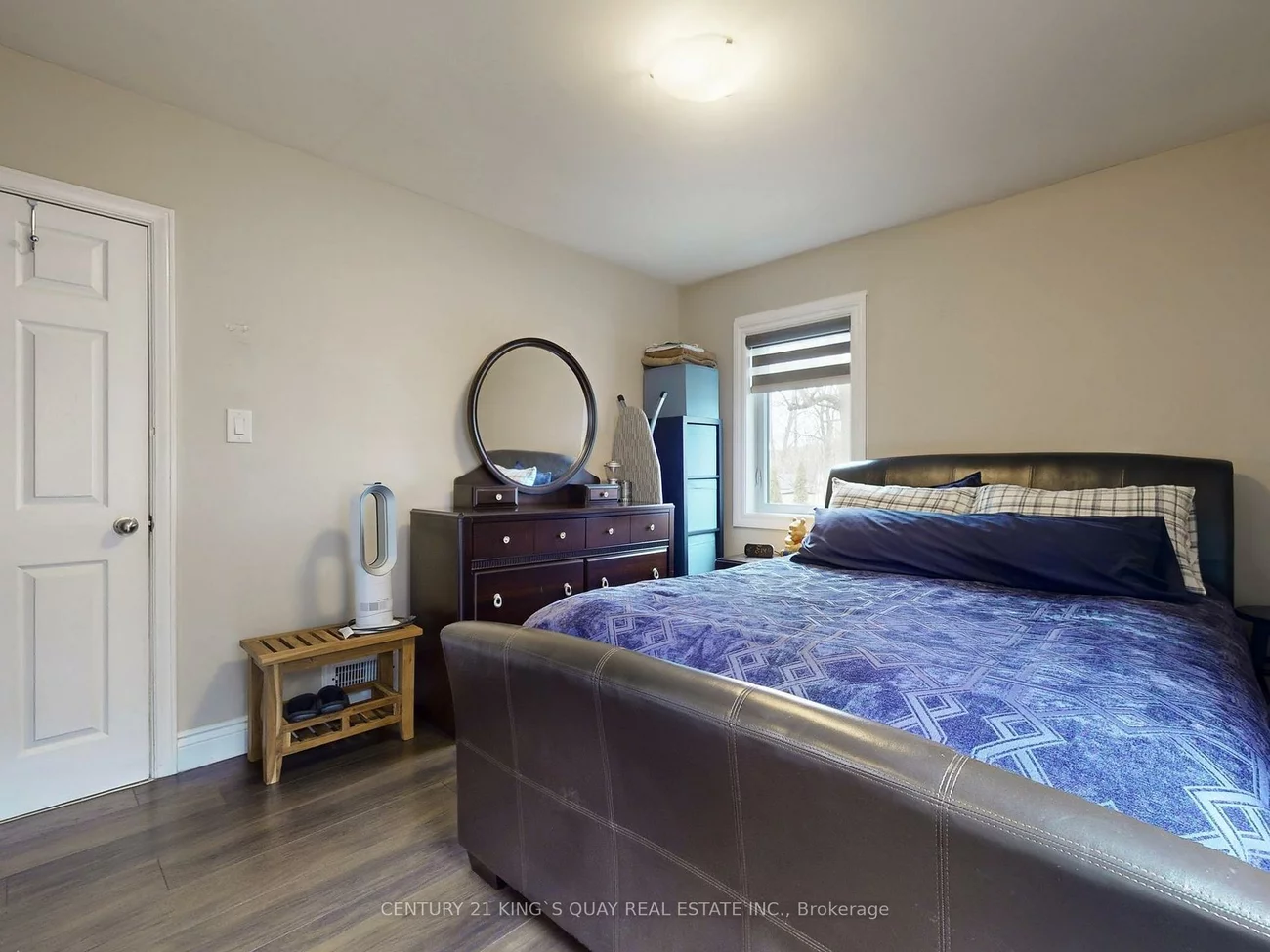 330, Kennedy, Birchcliffe-Cliffside, Toronto